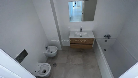 Apartamento T4 para Venda em Tavira (Santa Maria e Santiago)