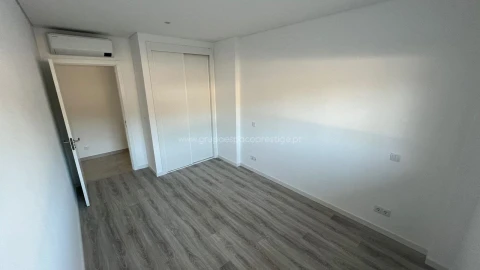 Apartamento T4 para Venda em Tavira (Santa Maria e Santiago)