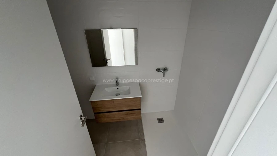 Apartamento T4 para Venda em Tavira (Santa Maria e Santiago) Foto 30