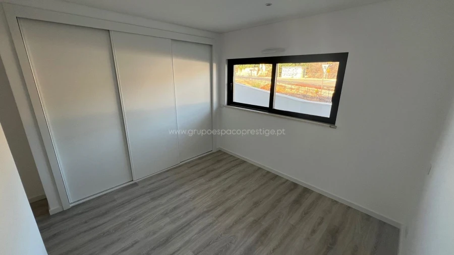 Apartamento T4 para Venda em Tavira (Santa Maria e Santiago) Foto 14