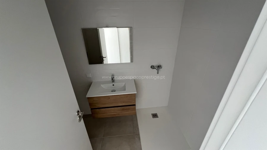 Apartamento T4 para Venda em Tavira (Santa Maria e Santiago) Foto 12