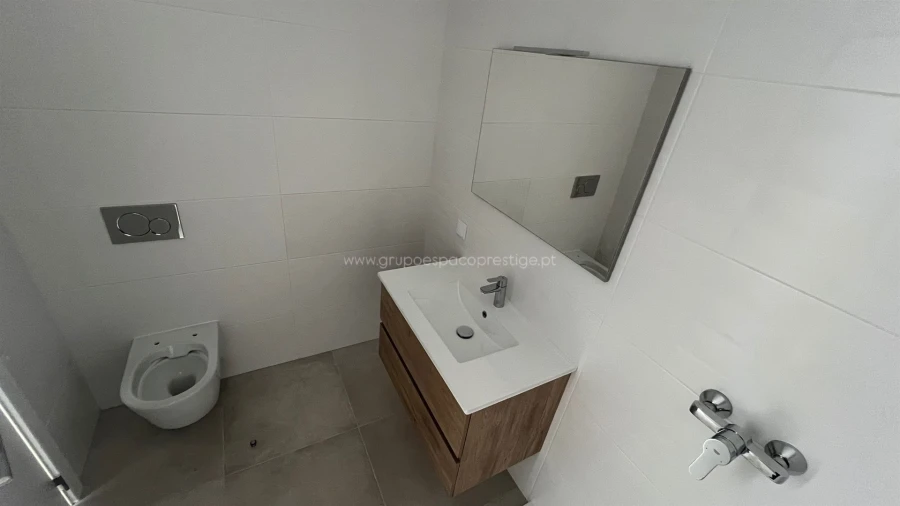 Apartamento T4 para Venda em Tavira (Santa Maria e Santiago) Foto 13