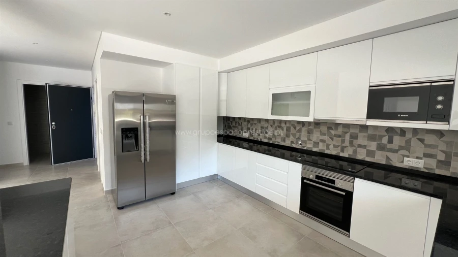 Apartamento T4 para Venda em Tavira (Santa Maria e Santiago) Foto 10