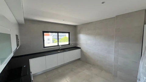 Apartamento T4 para Venda em Tavira (Santa Maria e Santiago)