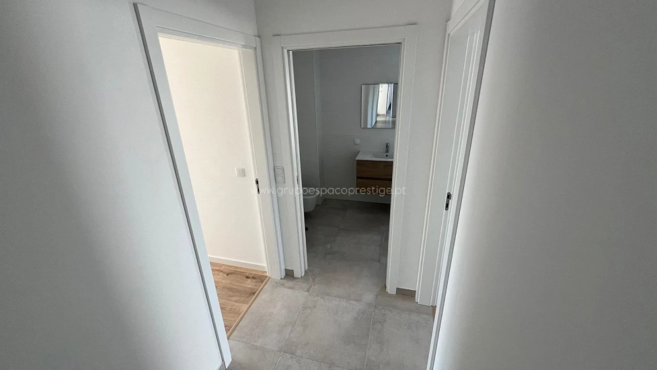 Apartamento T4 para Venda em Tavira (Santa Maria e Santiago) Foto 16