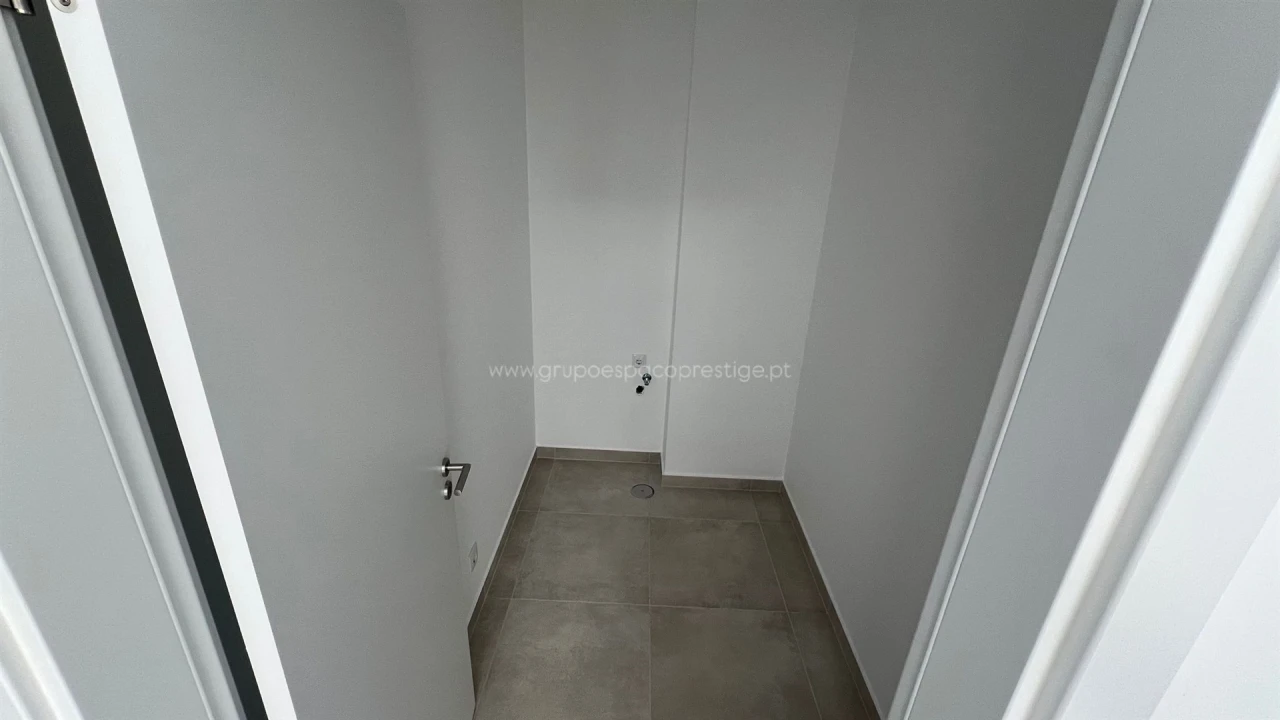 Apartamento T4 para Venda em Tavira (Santa Maria e Santiago) Foto 36