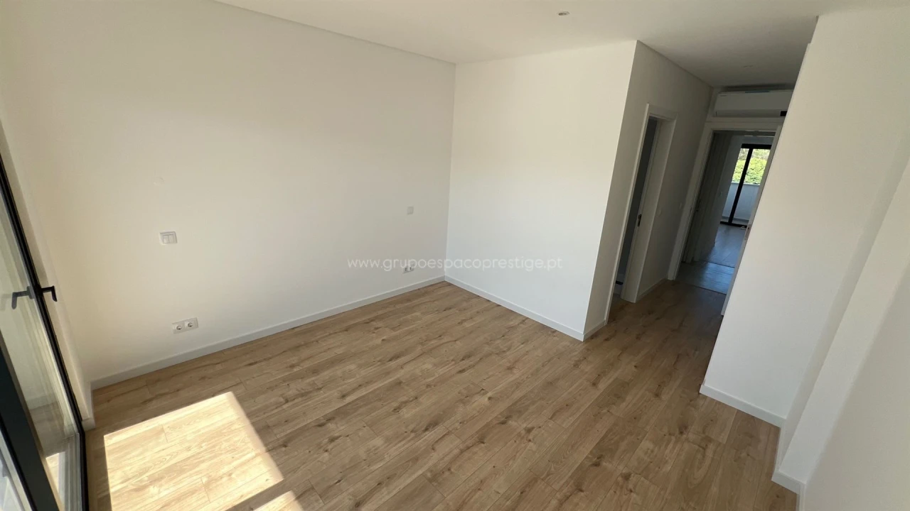 Apartamento T4 para Venda em Tavira (Santa Maria e Santiago) Foto 59