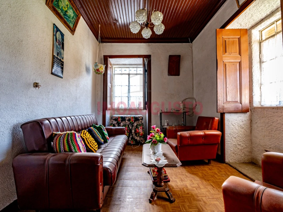 Moradia T3 para Venda em Freches e Torres Foto 2