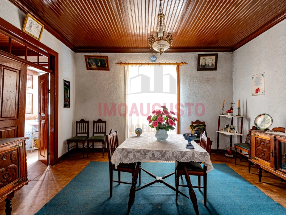 Moradia T3 para Venda em Freches e Torres Foto 6