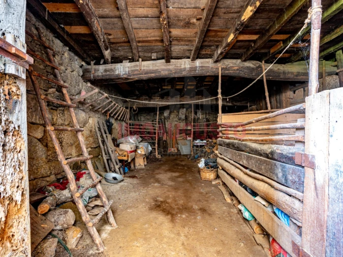 Moradia T3 para Venda em Freches e Torres Foto 18