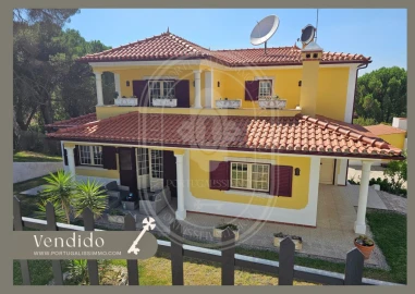 Quinta T6 para Venda em São Pedro de Tomar