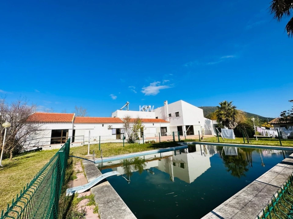 Moradia T17 para Venda em Abrigada e Cabanas de Torres Foto 11