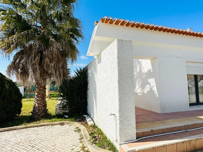 Moradia T17 para Venda em Abrigada e Cabanas de Torres Foto 6