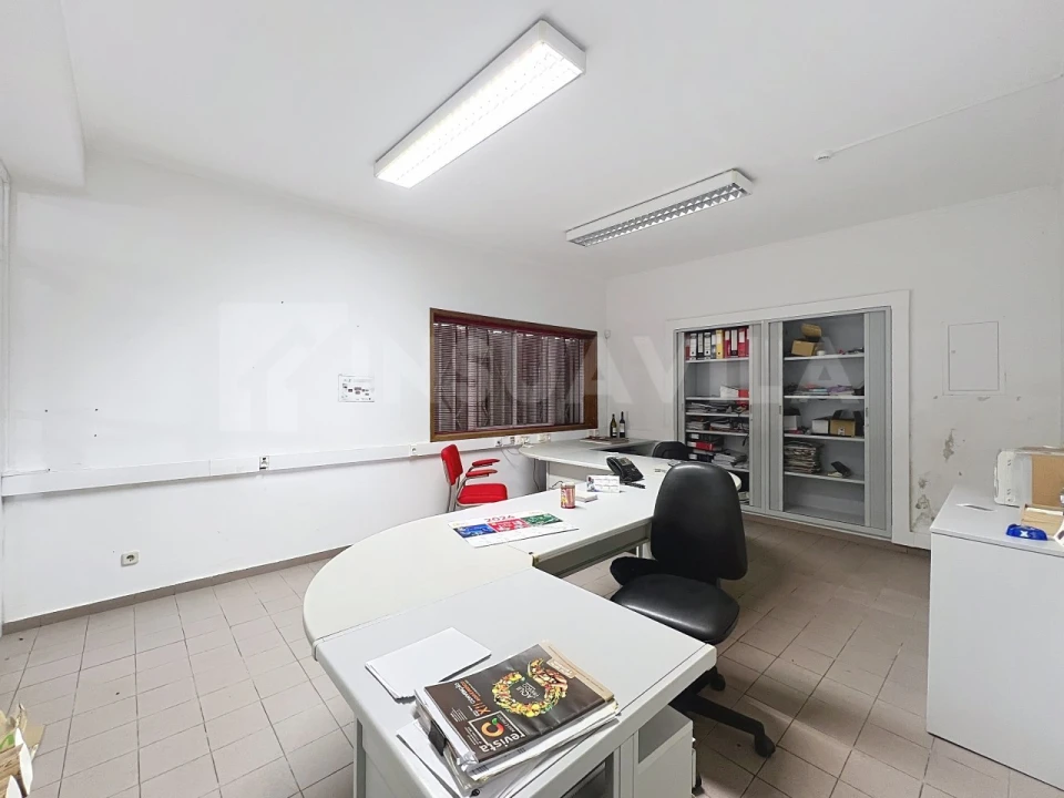 Armazém para Venda em Seixas Foto 17