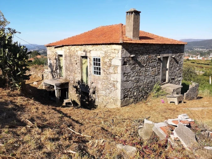 Moradia T2 para Venda em Venade e Azevedo Foto 3