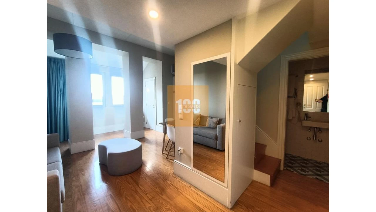 Apartamento para Venda em Cedofeita, Santo Ildefonso, Sé, Miragaia, São Nicolau e Vitória Foto 3