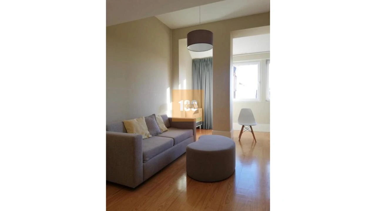 Apartamento para Venda em Cedofeita, Santo Ildefonso, Sé, Miragaia, São Nicolau e Vitória Foto 4