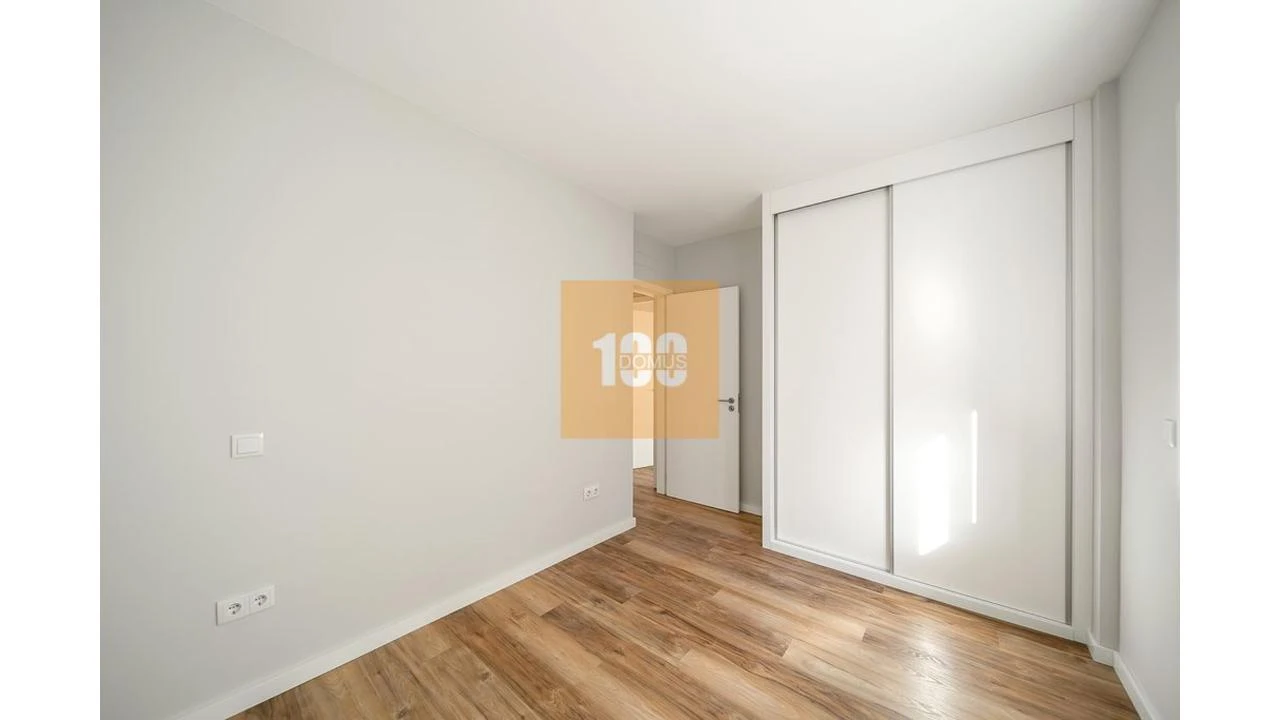 Apartamento T3 para Arrendamento em Cedofeita, Santo Ildefonso, Sé, Miragaia, São Nicolau e Vitória Foto 21