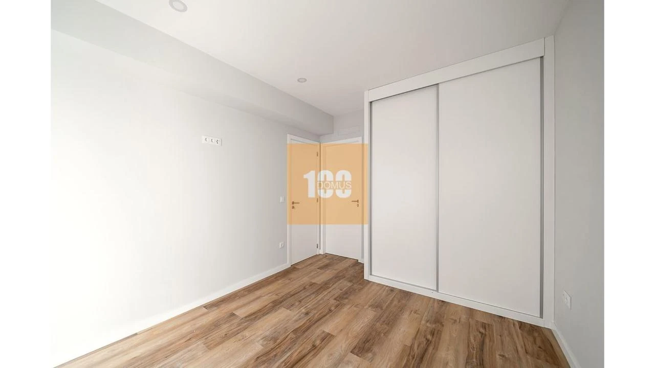 Apartamento T3 para Arrendamento em Cedofeita, Santo Ildefonso, Sé, Miragaia, São Nicolau e Vitória Foto 26