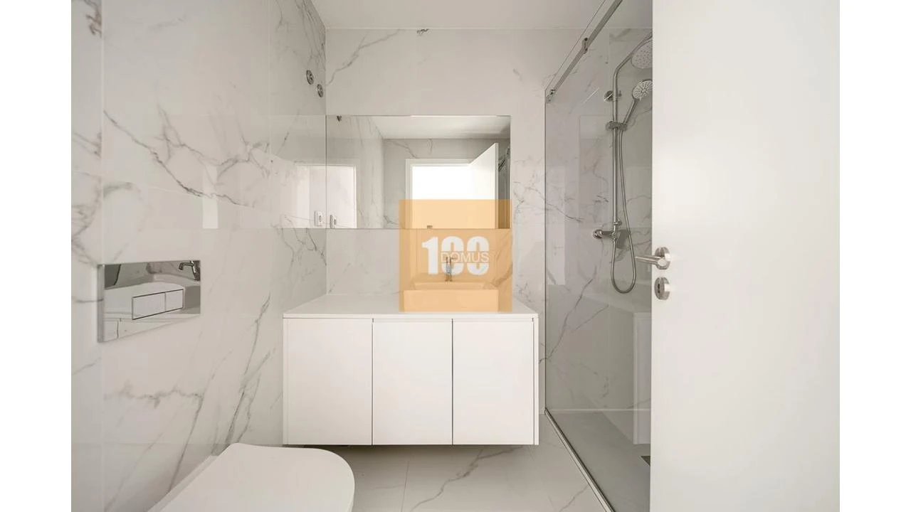 Apartamento T3 para Arrendamento em Cedofeita, Santo Ildefonso, Sé, Miragaia, São Nicolau e Vitória Foto 28