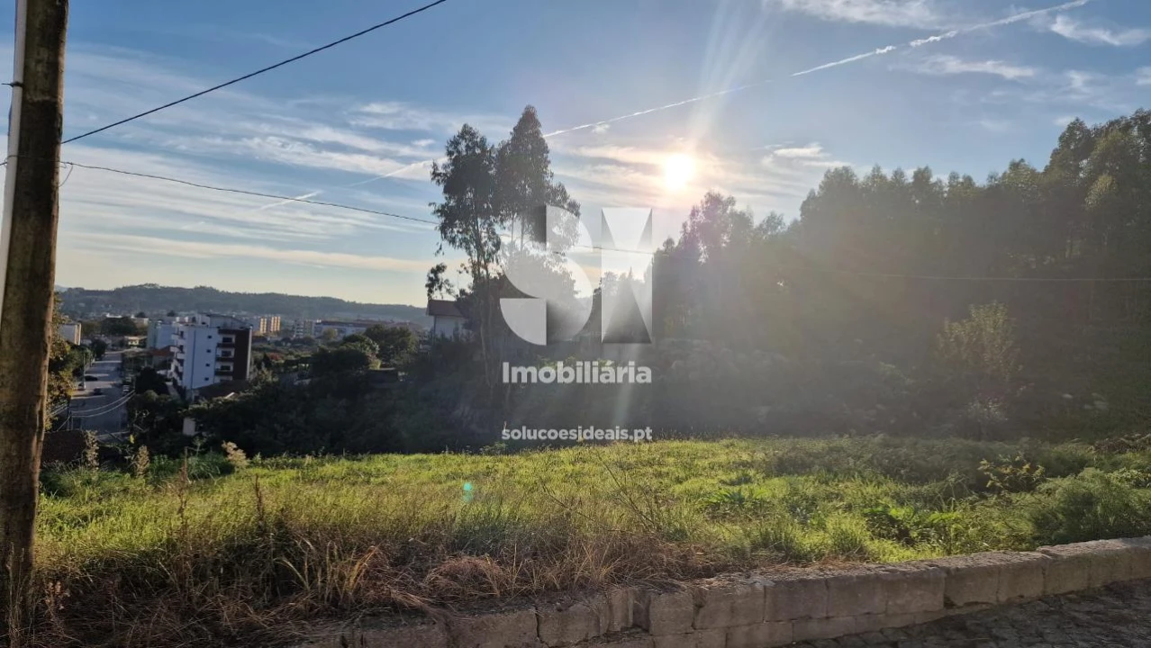 Terreno para Venda em Baltar Foto 15