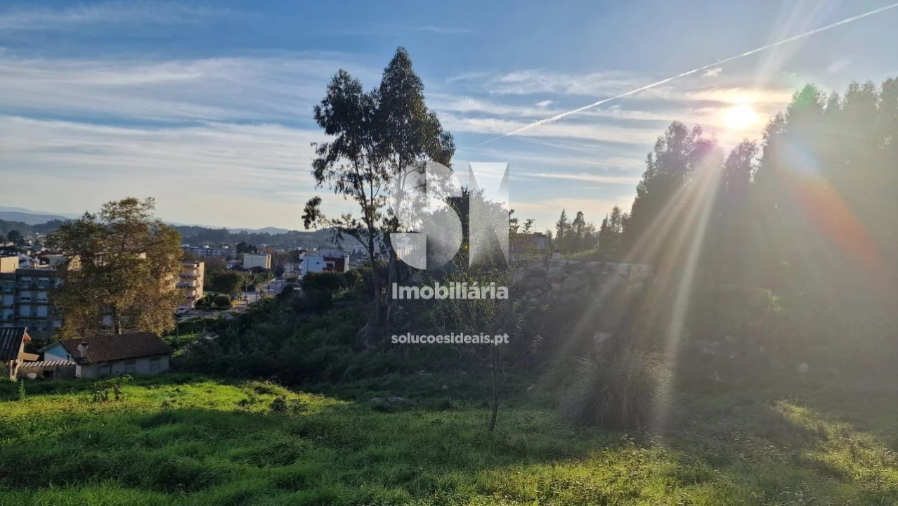 Terreno para Venda em Baltar Foto 29