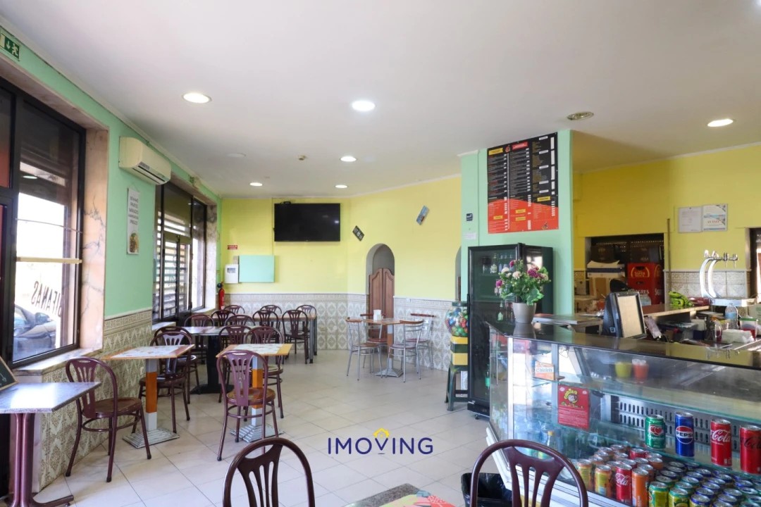 Loja para Venda em Alhos Vedros Foto 2