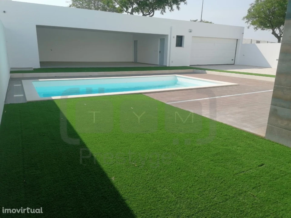Moradia T5 para Venda em Nossa Sra de Fatima Foto 17