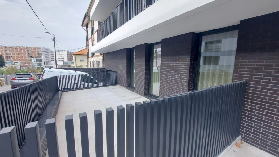 Prédio para Venda em Custóias, Leça do Balio e Guifões Foto 5