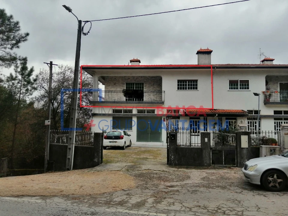 Apartamento T3 para Venda em Carregosa Foto 1