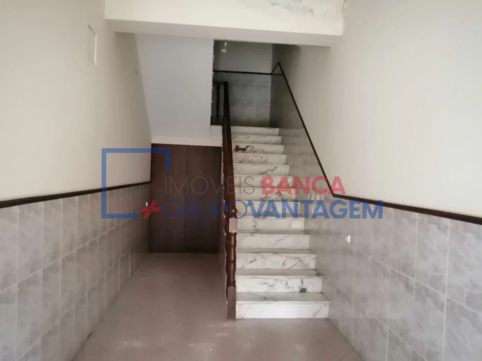 Apartamento T3 para Venda em Carregosa Foto 2