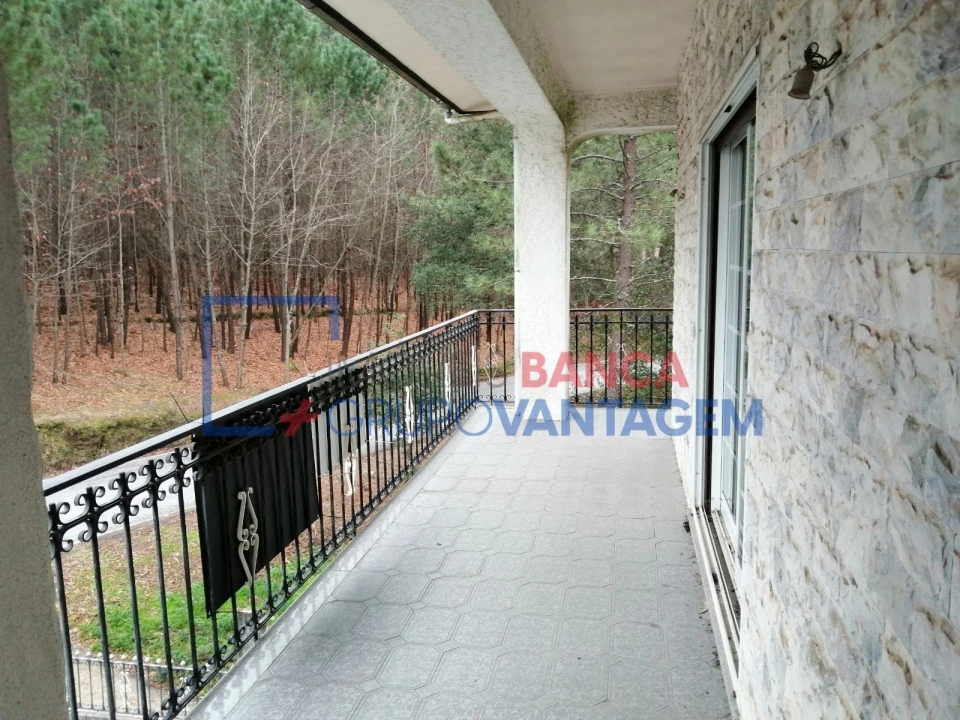 Apartamento T3 para Venda em Carregosa Foto 3