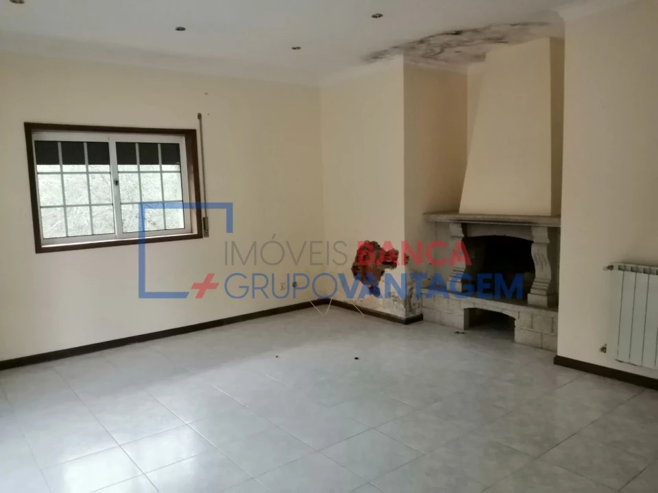 Apartamento T3 para Venda em Carregosa Foto 6