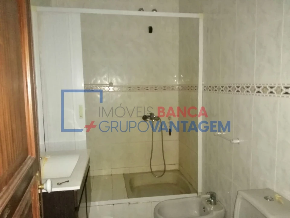 Apartamento T3 para Venda em Carregosa Foto 14