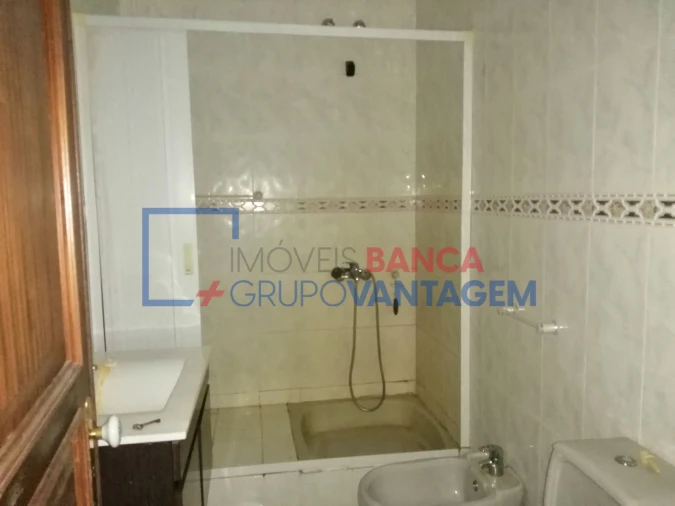 Apartamento T3 para Venda em Carregosa Foto 14