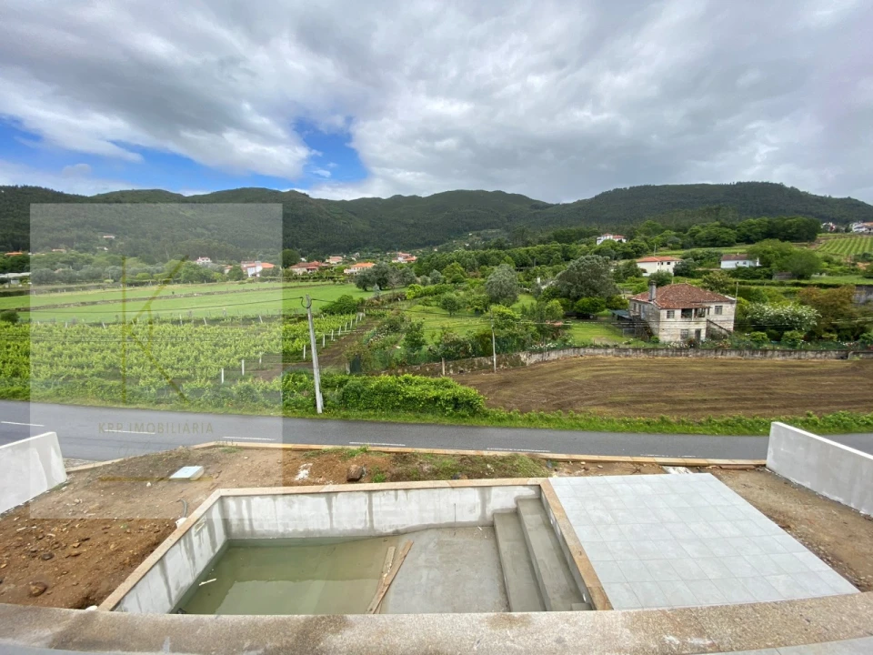 Moradia T4 para Venda em Cabração e Moreira do Lima Foto 3