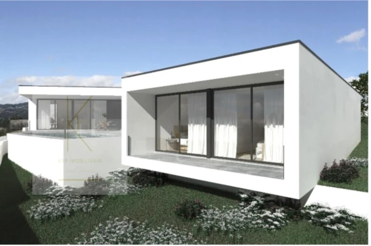 Moradia T3 para Venda em Estorãos Foto 1