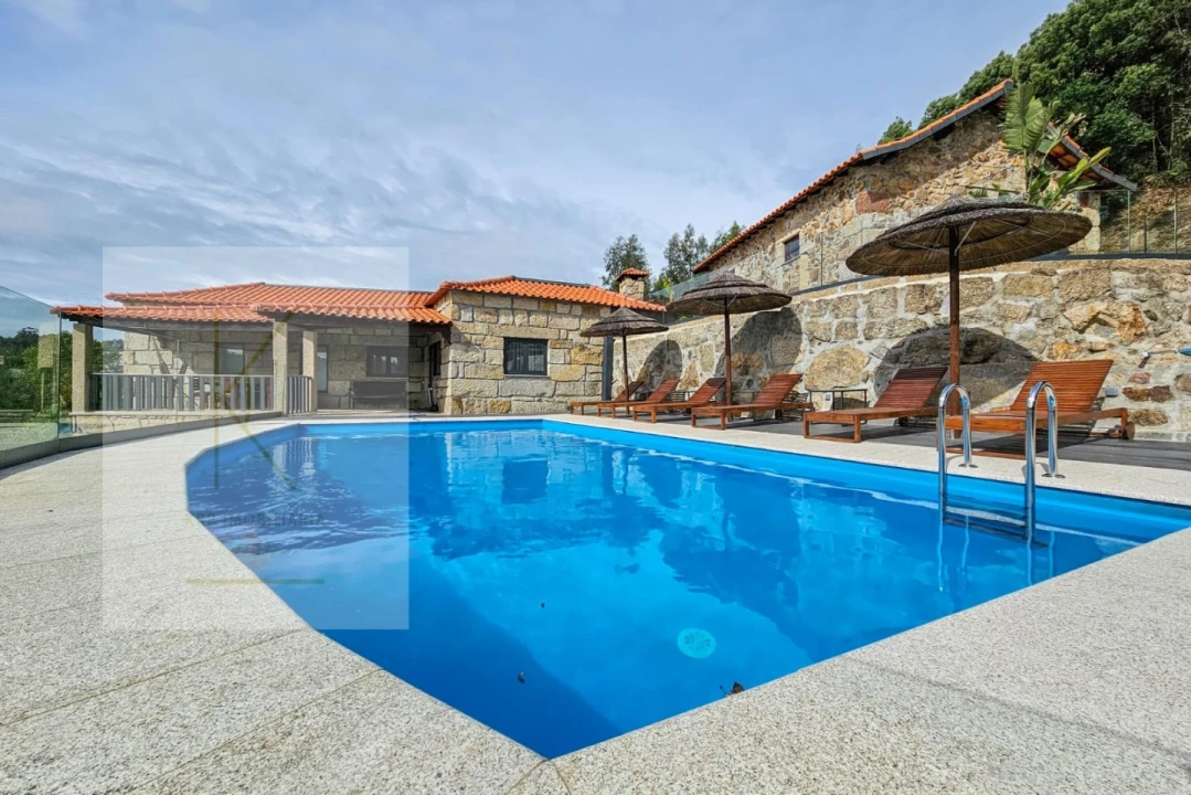 Moradia T4 para Venda em Lustosa e Barrosas (Santo Estêvão) Foto 3