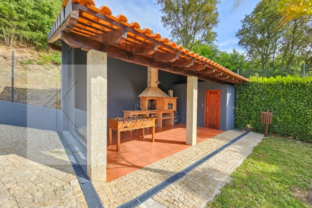 Moradia T4 para Venda em Lustosa e Barrosas (Santo Estêvão) Foto 5