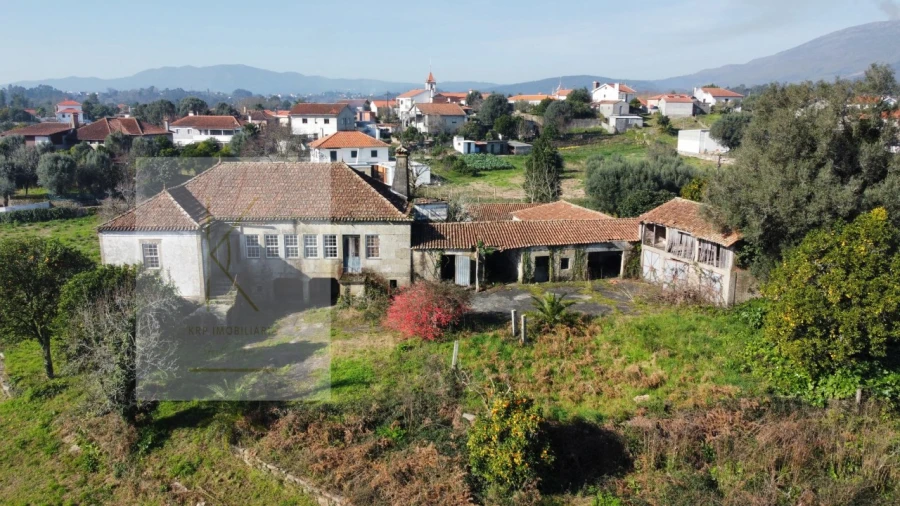 Quinta T4 para Venda em Fontão Foto 2