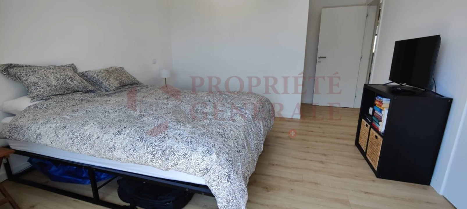 Apartamento T2 para Venda em Ferreiras Foto 11