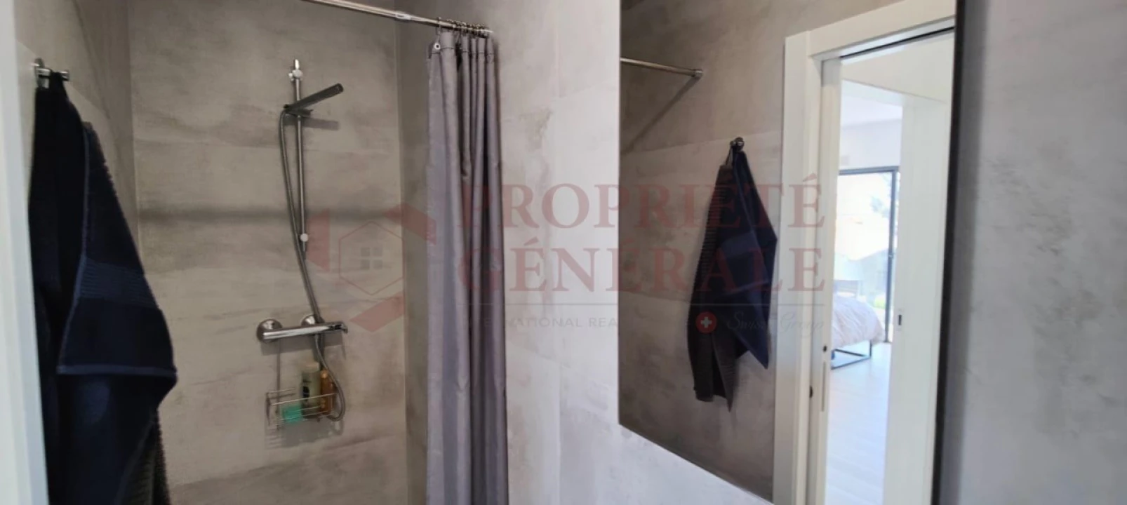 Apartamento T2 para Venda em Ferreiras Foto 16