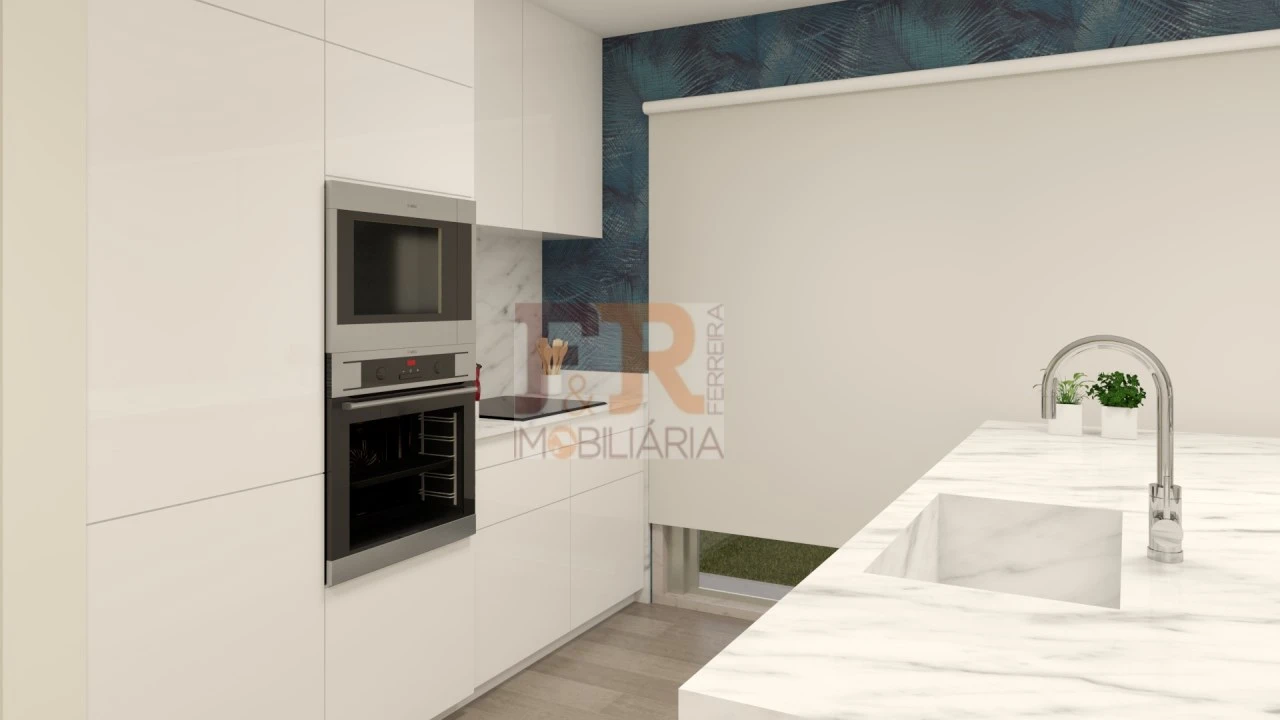 Moradia T4 para Venda em Fernao Ferro Foto 13