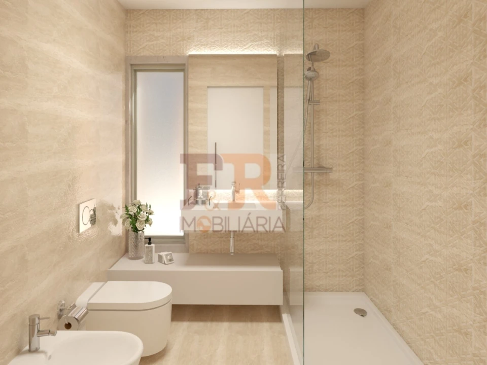 Moradia T4 para Venda em Fernao Ferro Foto 22