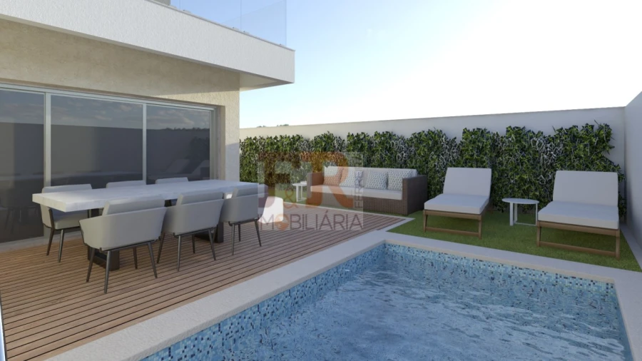 Moradia T4 para Venda em Fernao Ferro Foto 2