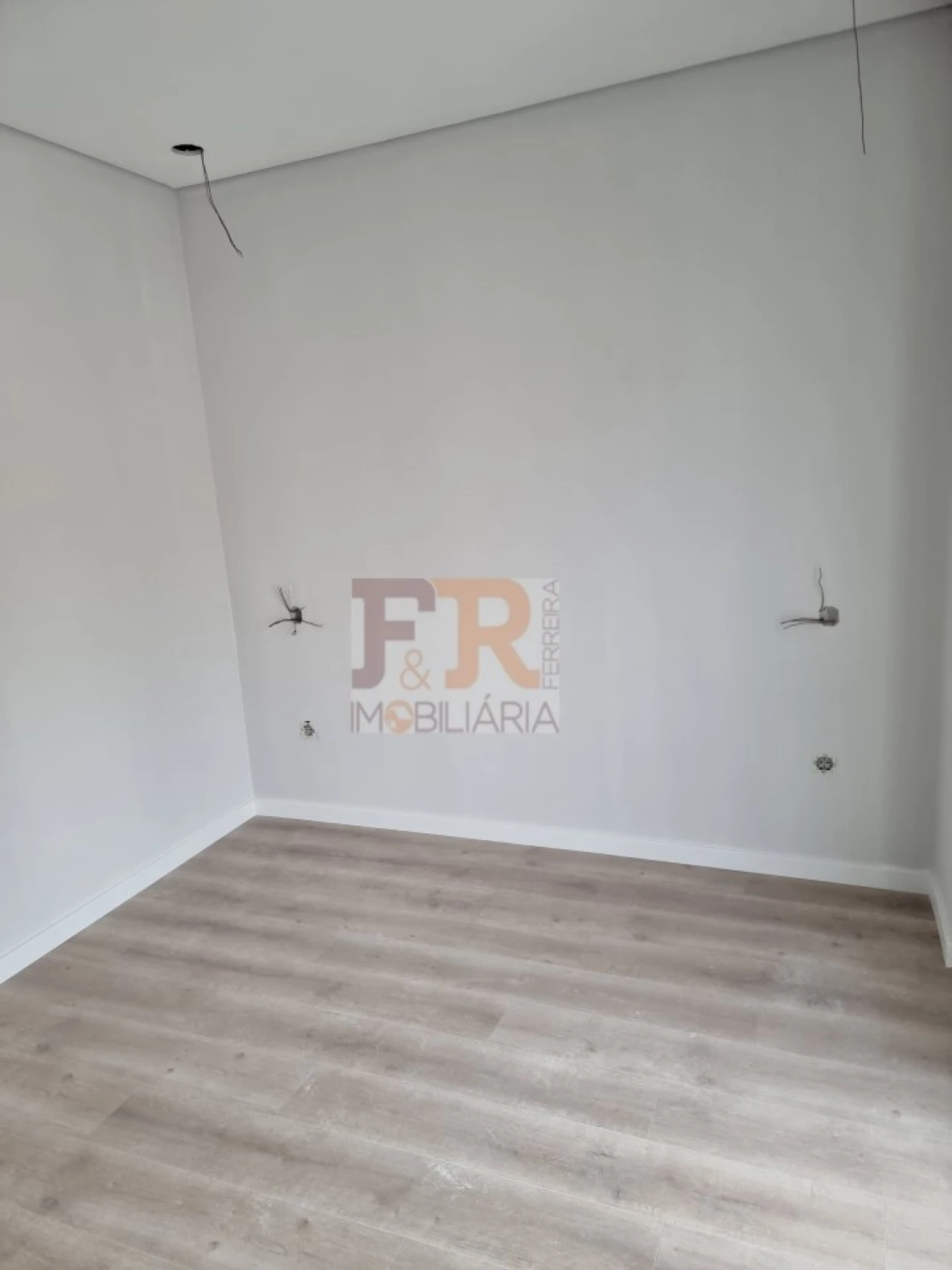 Moradia T3 para Venda em Fernao Ferro Foto 22