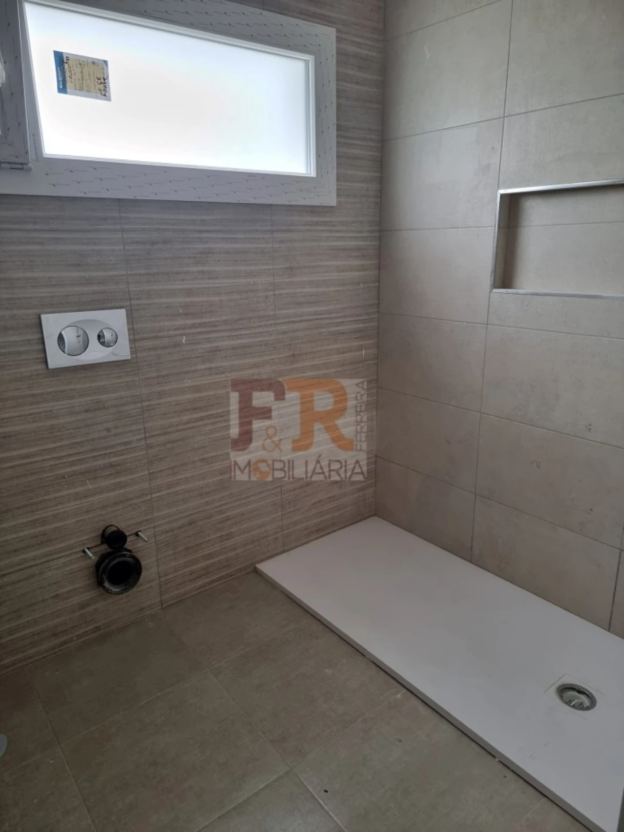 Moradia T3 para Venda em Fernao Ferro Foto 27