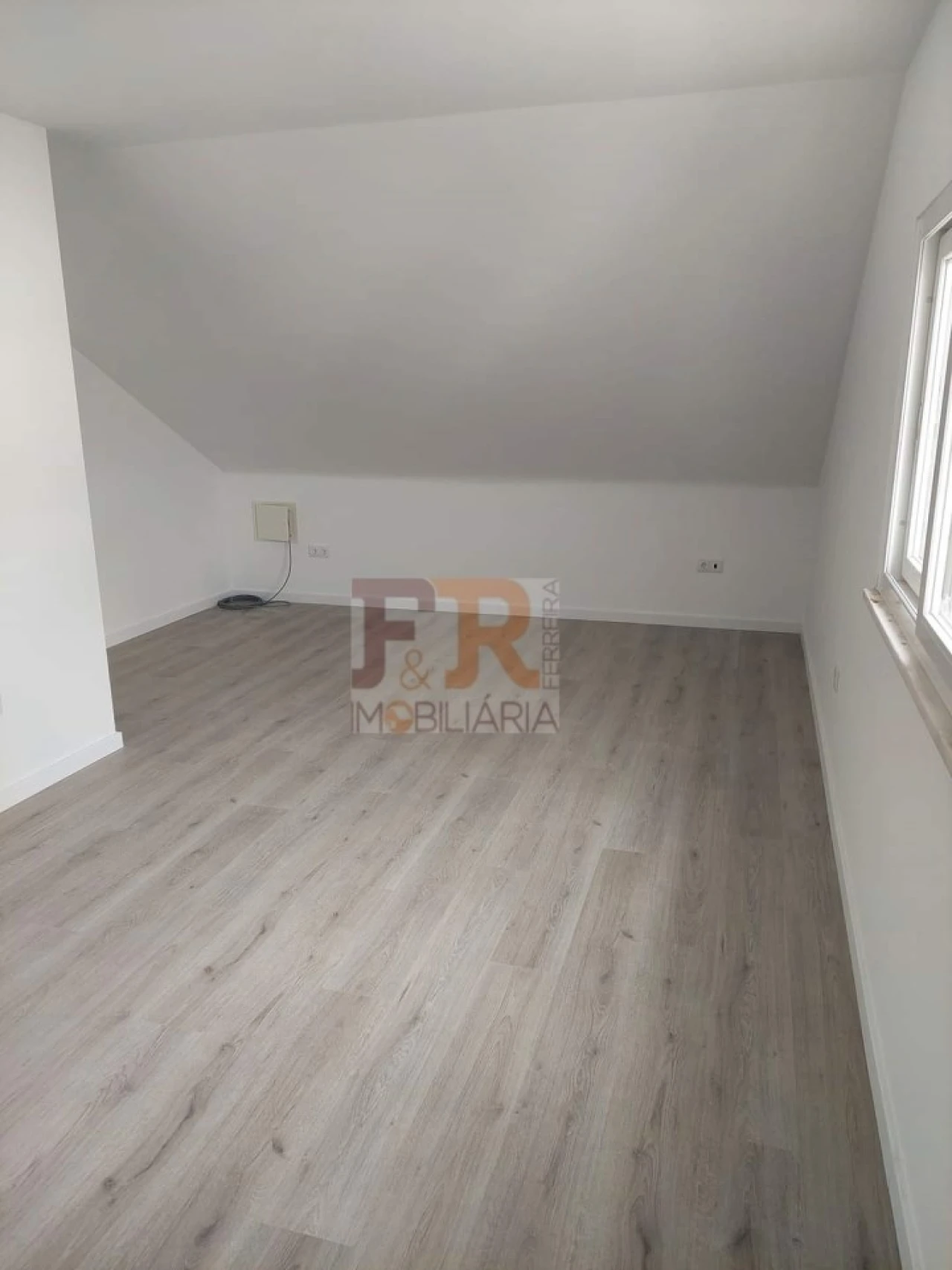 Moradia T3 para Venda em Fernao Ferro Foto 37