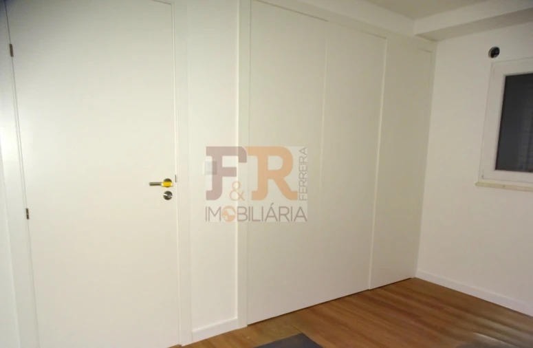 Moradia T3 para Venda em Fernao Ferro Foto 51