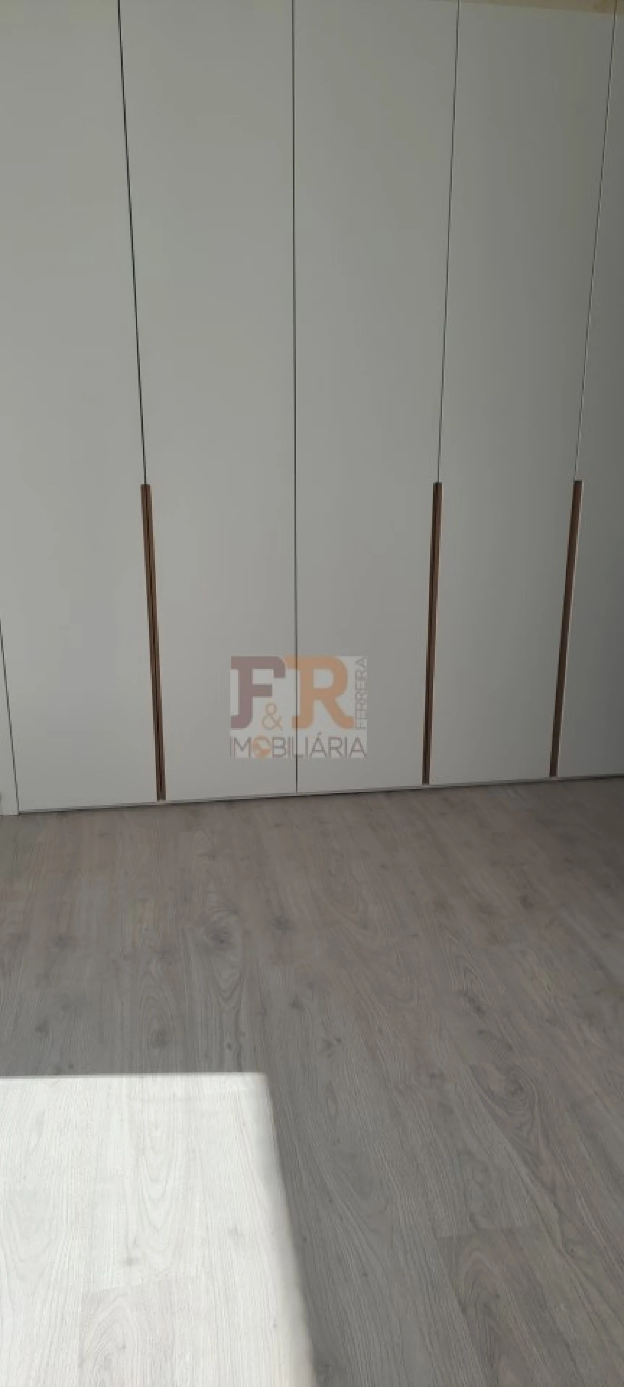Moradia T4 para Venda em Fernao Ferro Foto 12
